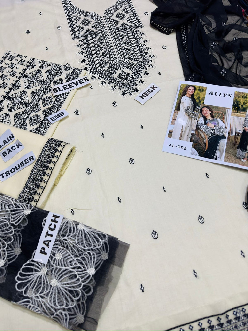 Embroidered Lawn 3-Piece