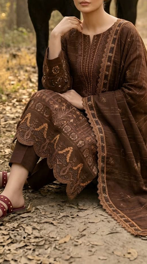 Embroidered Bana Dora Lawn 3-Piece