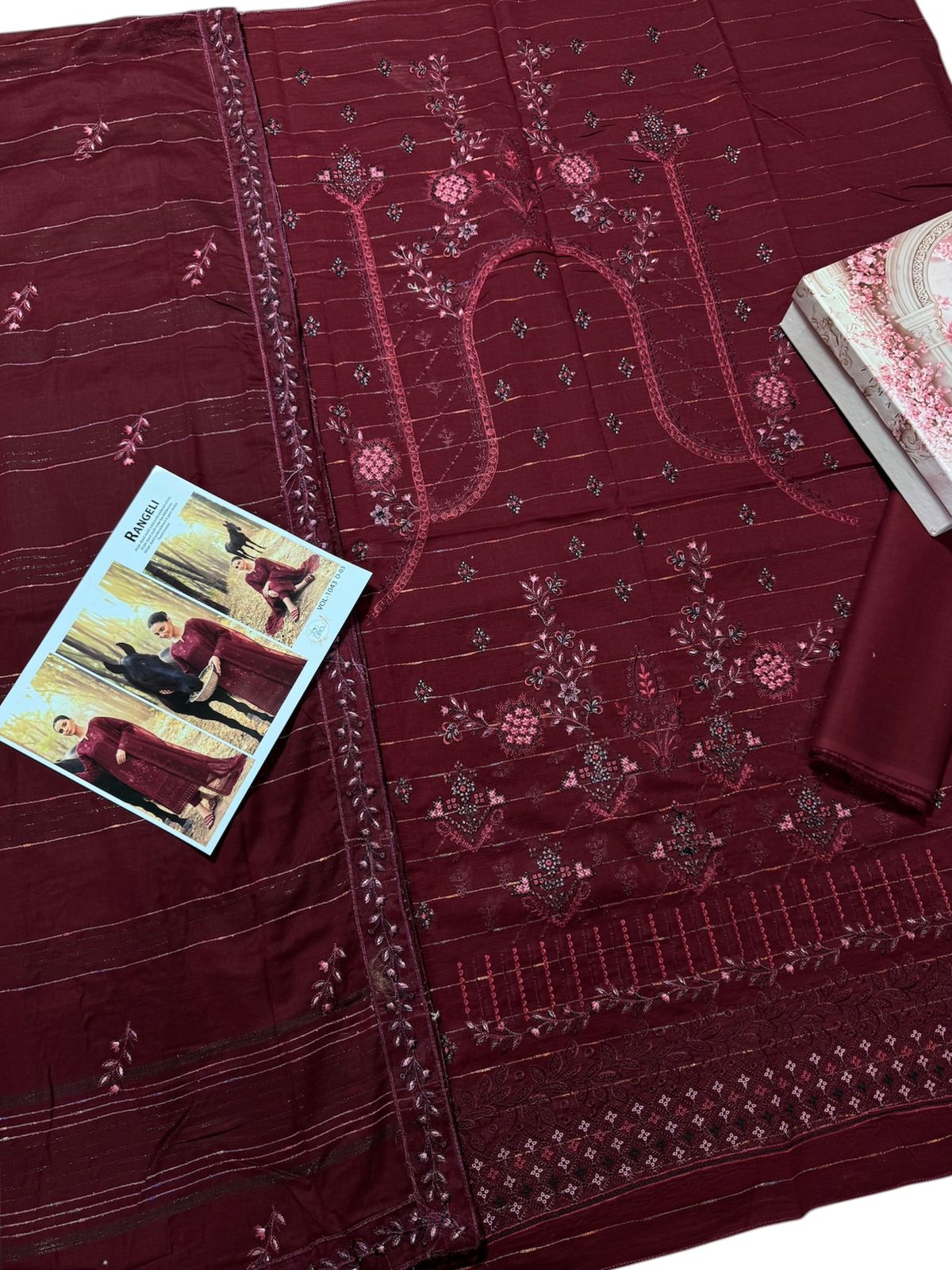 Embroidered Bana Dora Lawn 3-Piece