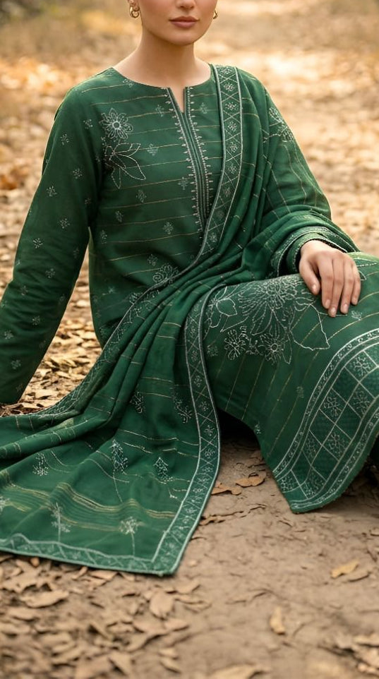 Embroidered Bana Dora Lawn 3-Piece
