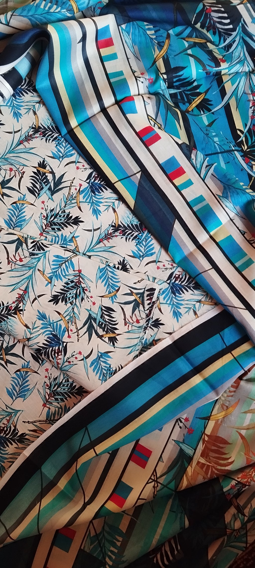 Allover Printed Lawn 3-Piece