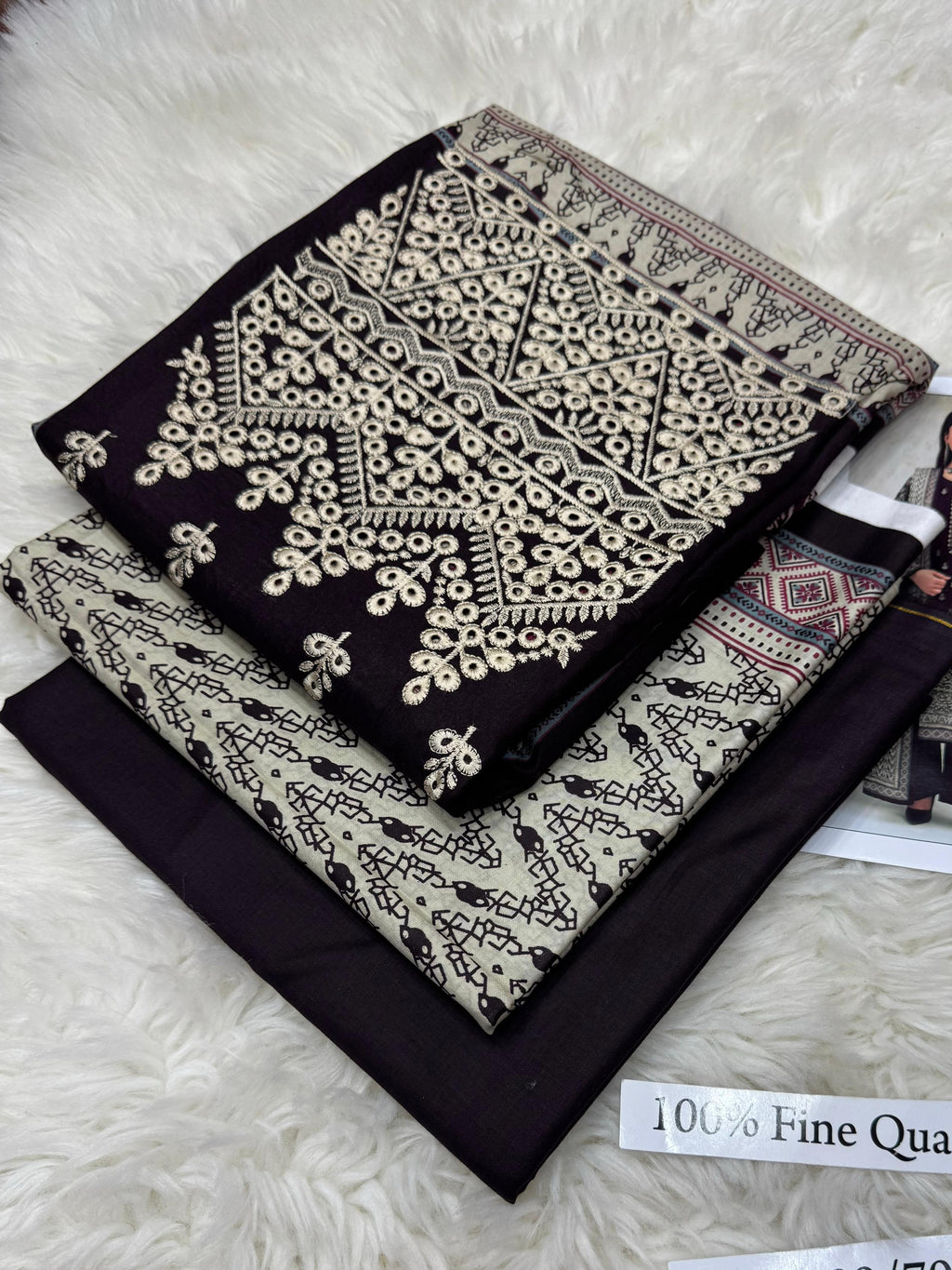 Embroidered Lawn 3-Piece